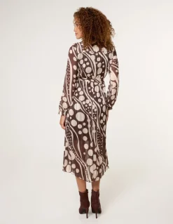 Abstract Polka Dot Dress And Metallic Striped Button Collar Dress