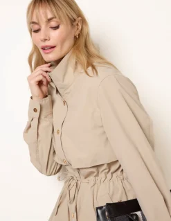 Adjustable Tie Up Light Weight Jacket
