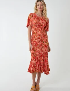 Angel Sleeve Tiered Midi Dress