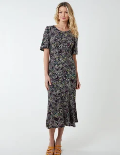 Angel Sleeve Tiered Midi Dress