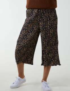 Animal Print Cropped Trousers