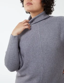 Curve Roll Neck Jumper