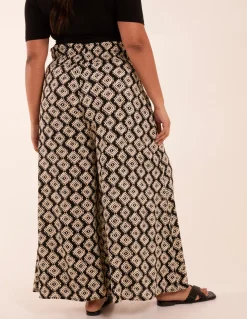 Curve Shirred Wide Leg Aztec Trousers