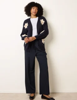 Daisy Large Flower Cardigan