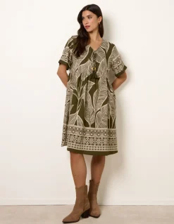Dress With Tropical Leaf Print