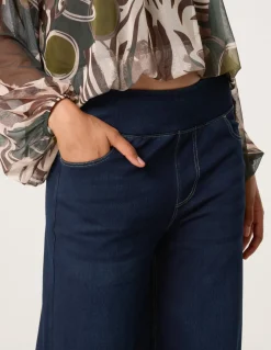Elasticated Washed Jeans