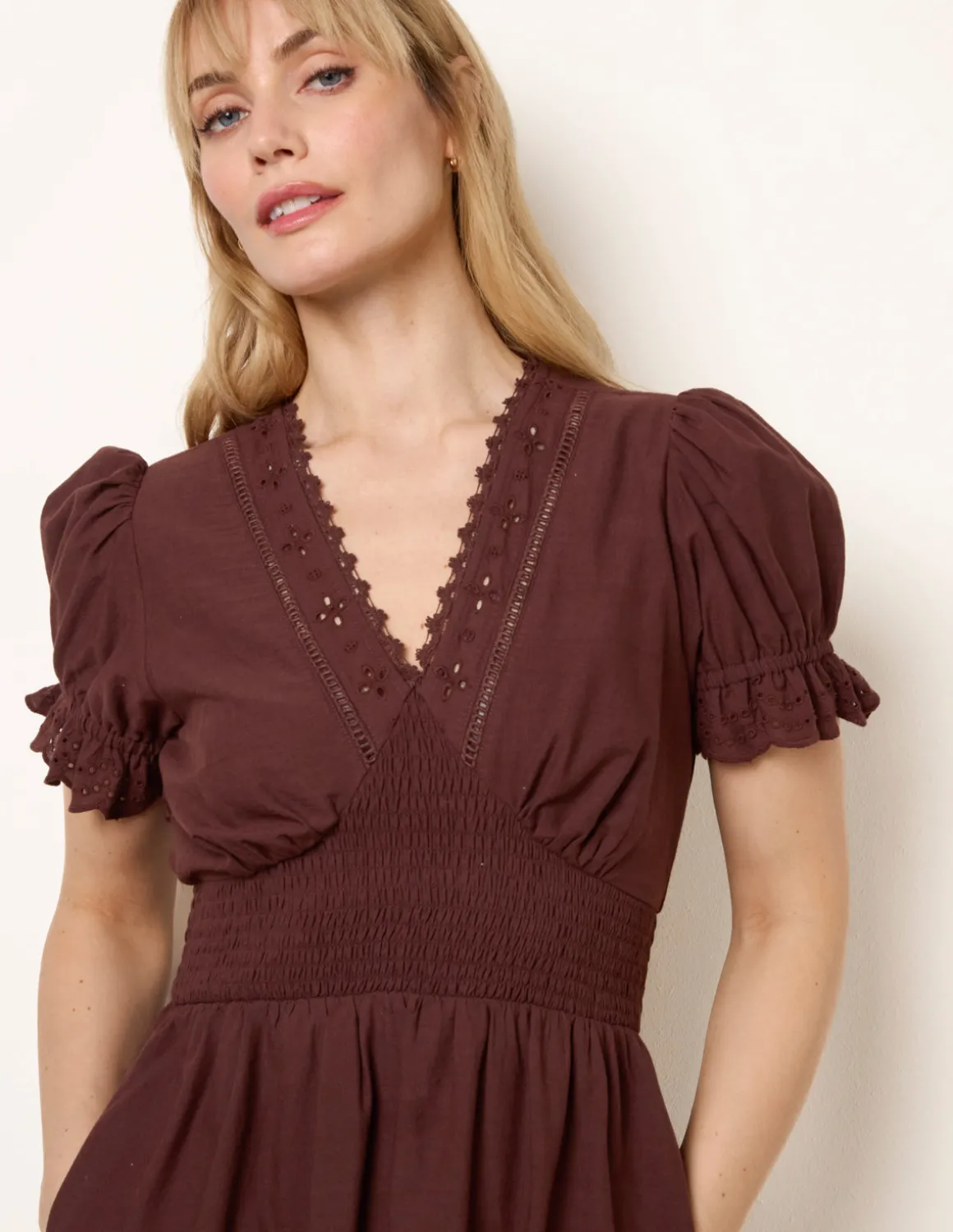 Embroidery Detail V-Neck Maxi Dress