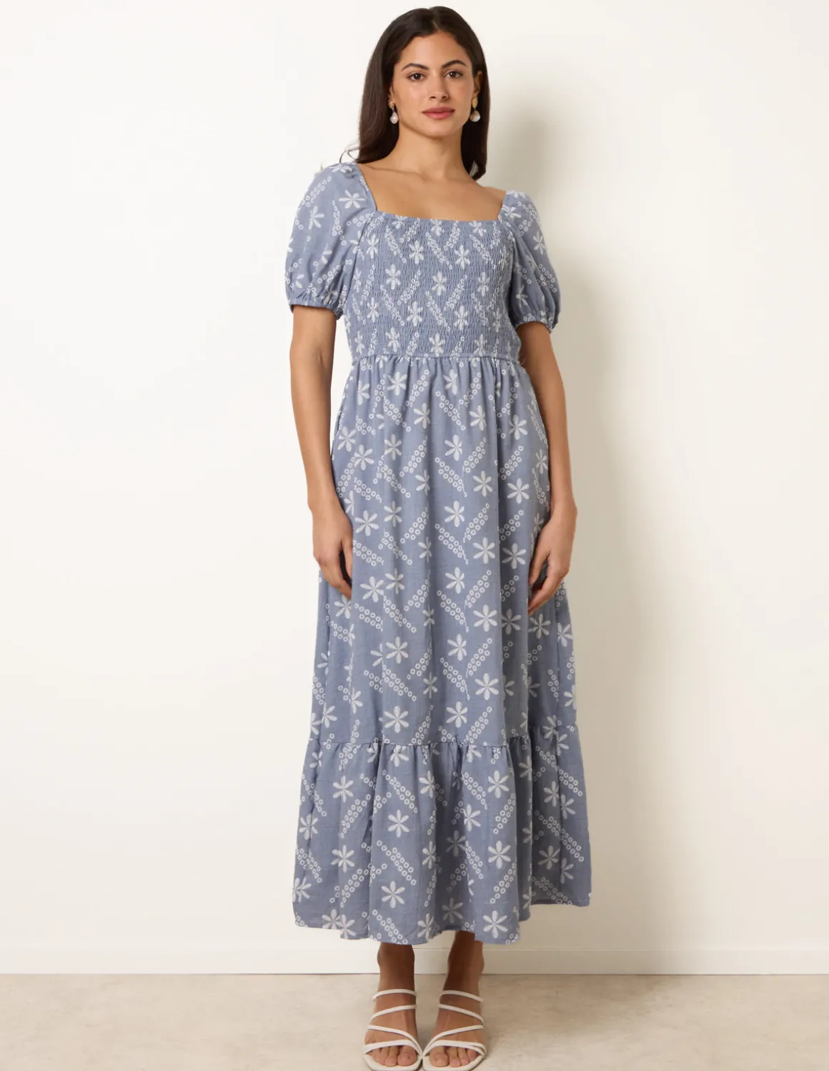 Embroidery Puff Sleeve Midi Dress