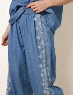 Floral Embroidery Wide-Leg Trousers
