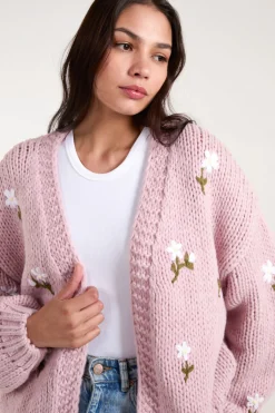 Flower Embroidery Detailed Cardigan