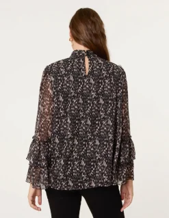 Frill Sleeve Blouse