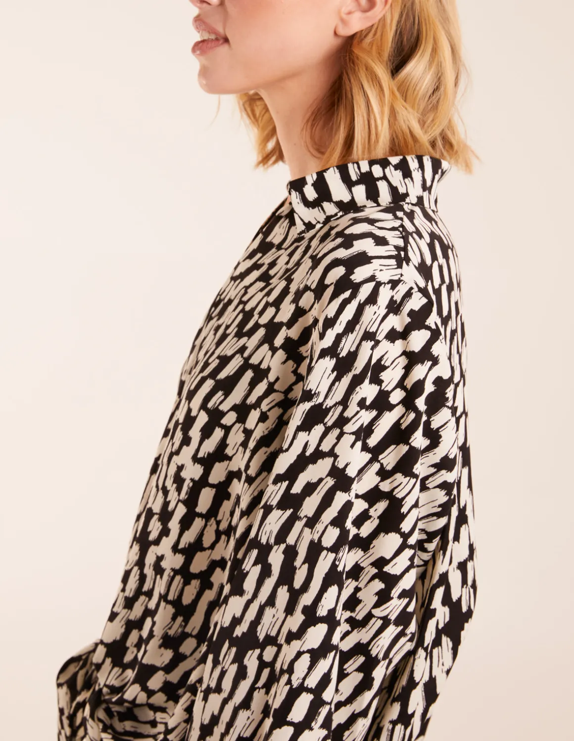 High Low Hem Tie Knot Blouse