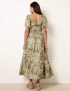 Large Floral Printed Square Neck Puff Sleeve Dress