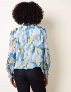 Pussybow Puffball Top