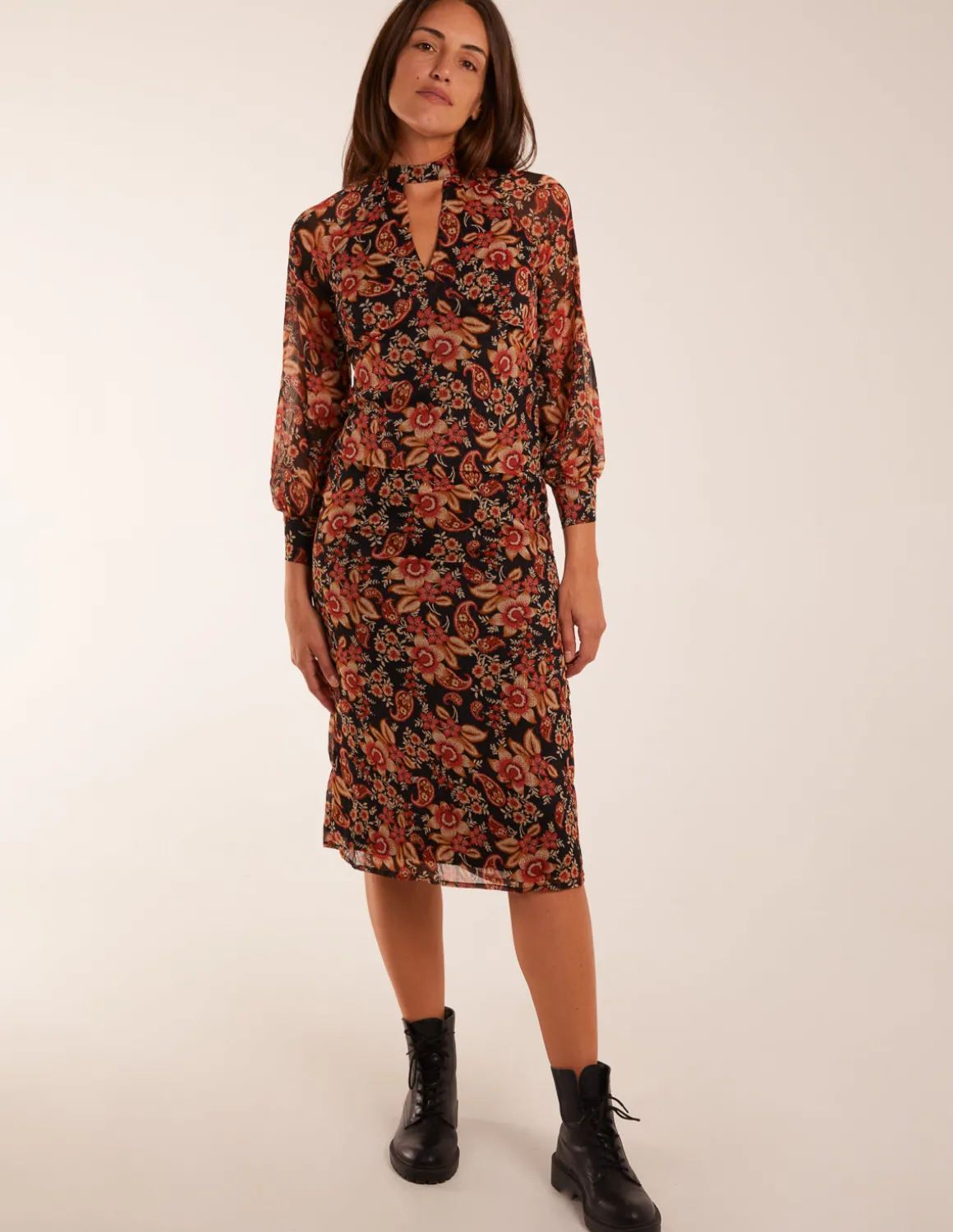 Raglan Keyhole Midi Dress