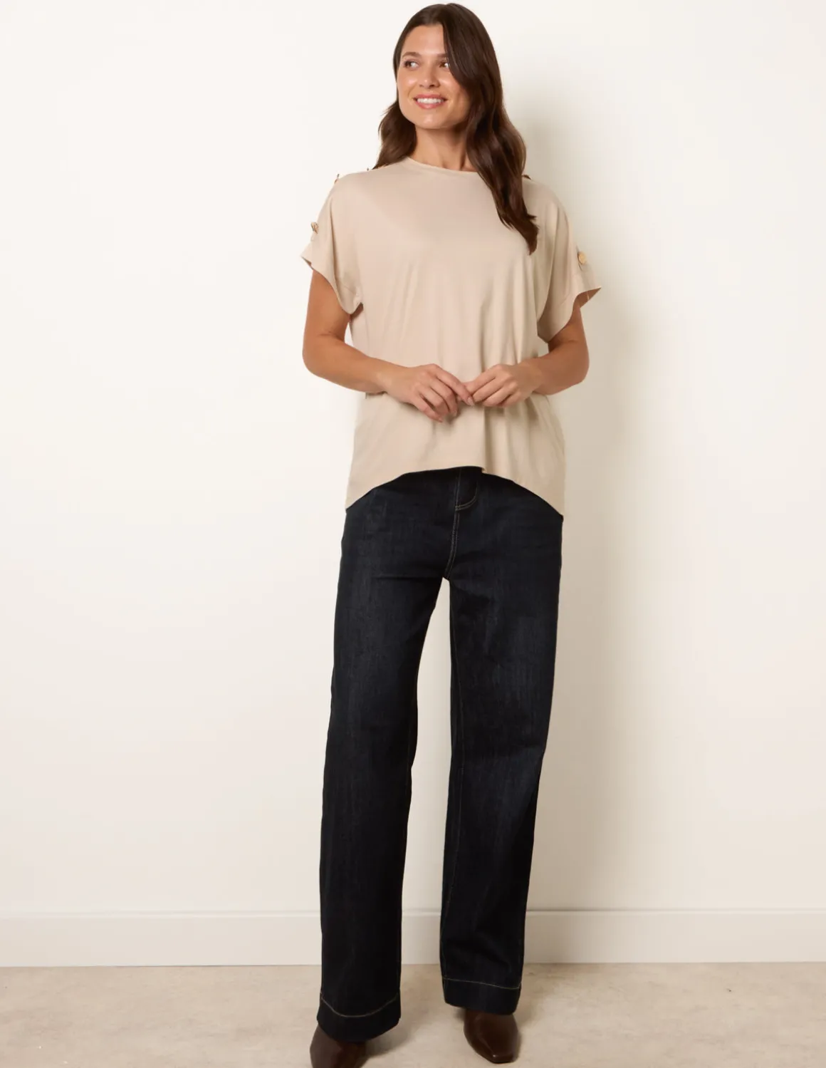 Round Neck Brochure Shoulder Detailing T-Shirt