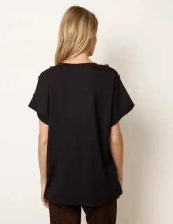 Round Neck Brochure Shoulder Detailing T-Shirt