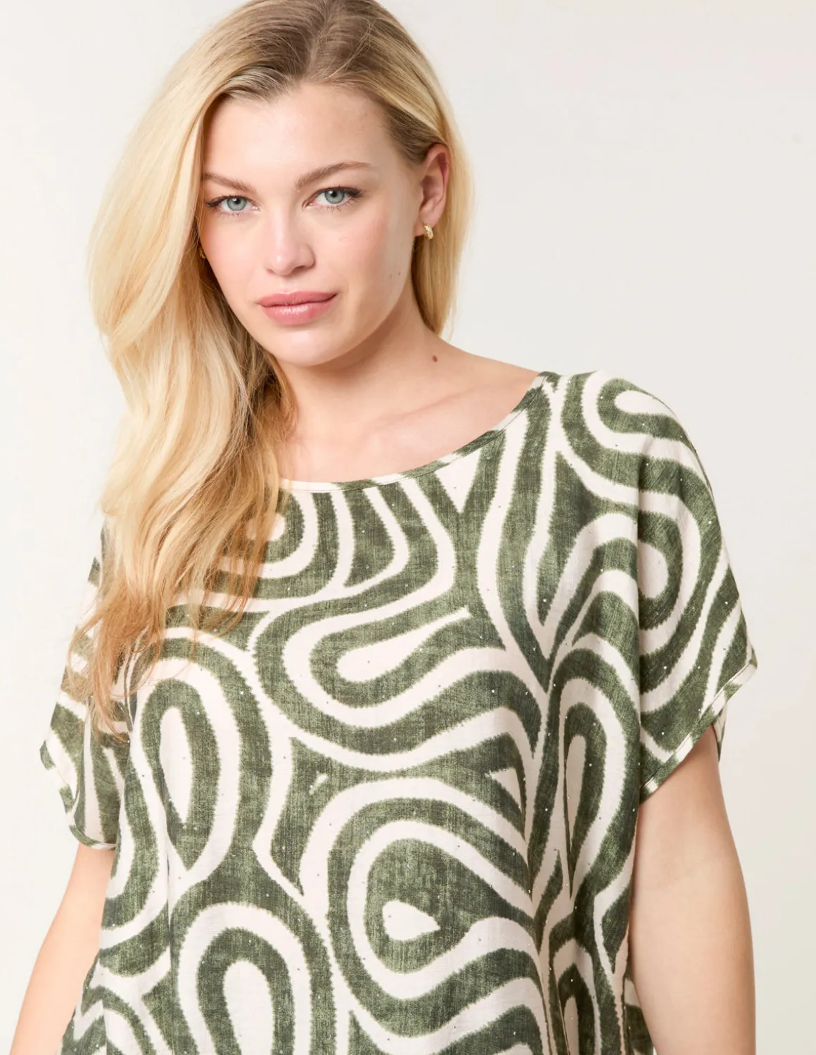 Round Neck Top With Abstract Print