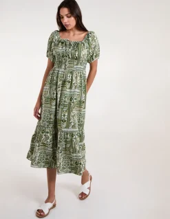 Scoop Neck Paisley Midi Dress