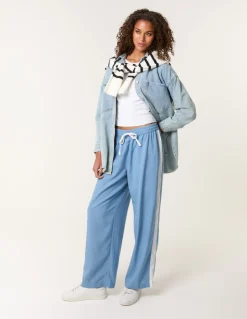 Side Stripe Trouser