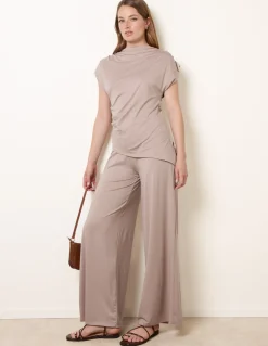 Soft Jersey Asymmetric Hem Set