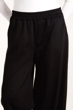 Soft Sweat Straight Leg Trousers