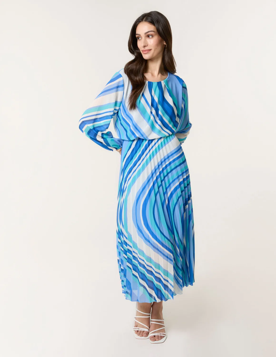 Swirl Print Pleated Round Neck Dress