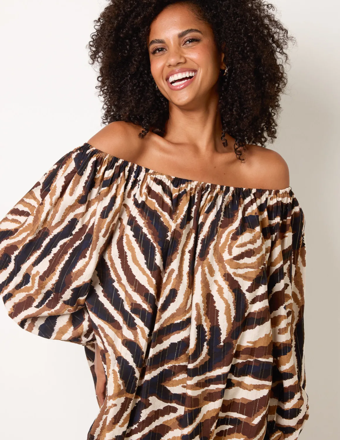 Tiger Print Volume Sleeve Blouse