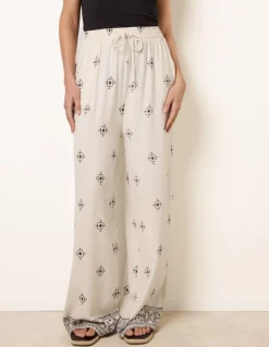 Trousers With All Over Embroidery