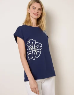 T-Shirt With Big Floral Embroidery