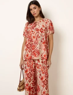 Watercolour Floral Print Elasticated Sleeve Top