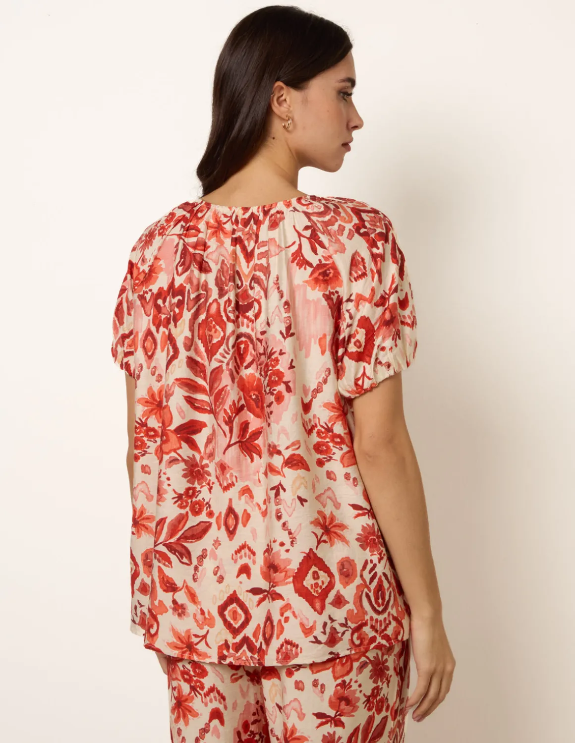 Watercolour Floral Print Elasticated Sleeve Top