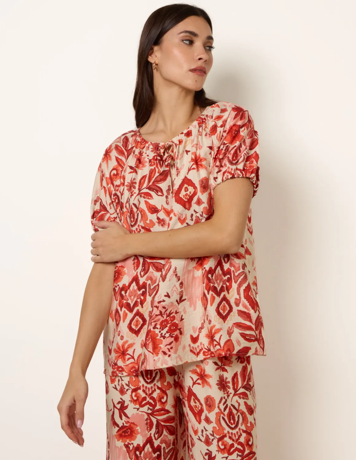 Watercolour Floral Print Elasticated Sleeve Top
