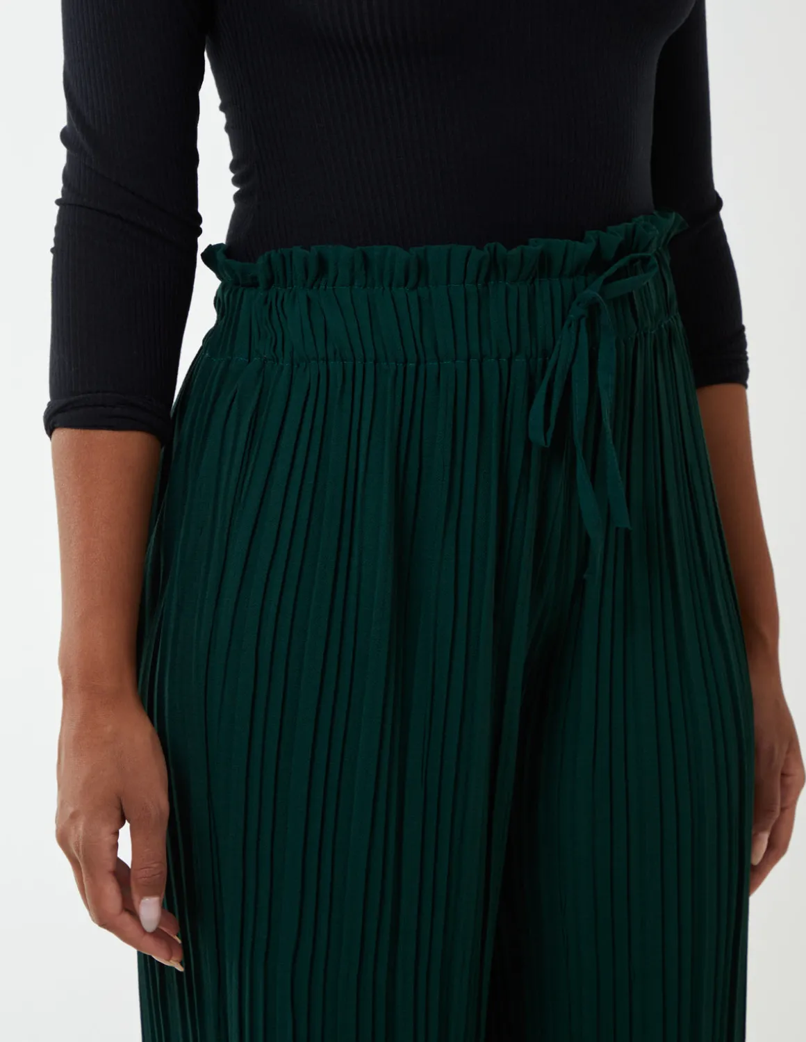 Wide Leg Pleated Trousers